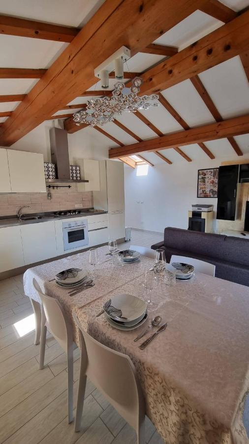 Ferienwohnung Casa Elsa Torri Del Benaco Exterior foto