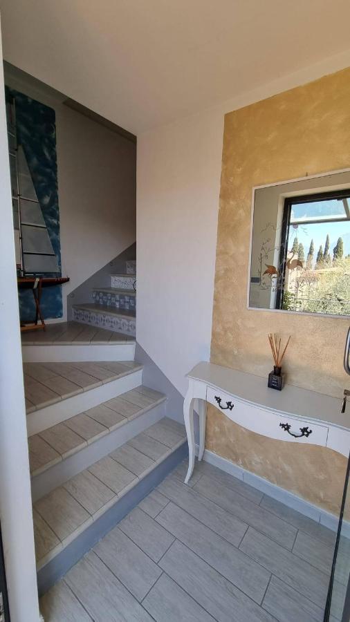 Ferienwohnung Casa Elsa Torri Del Benaco Exterior foto