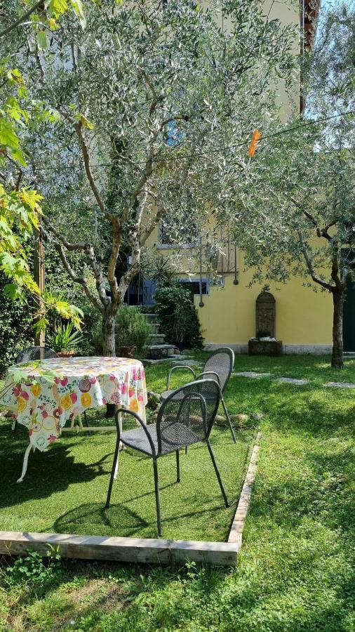 Ferienwohnung Casa Elsa Torri Del Benaco Exterior foto